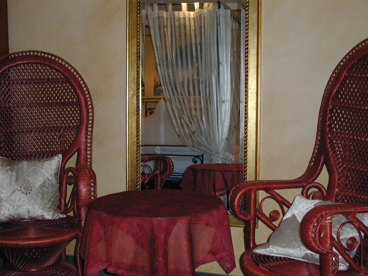 Gasthaus Storchen Hellas Haslach im Kinzigtal Zimmer foto